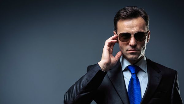 Addetto alla sicurezza: di nuovo al lavoro in tre giorni!